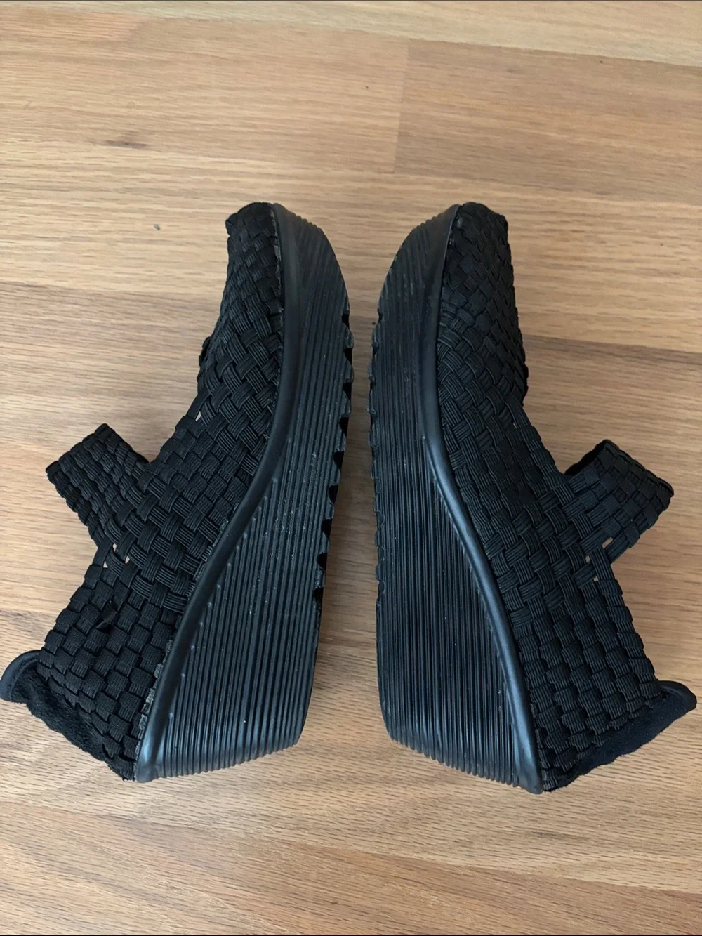 Black Woven Elastic Wedge Slip-On Shoes